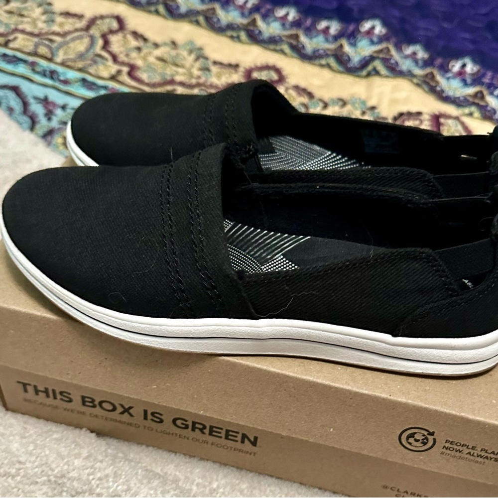Clarks Cloud Steppers